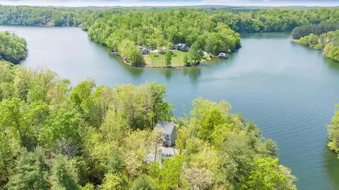 View/Area - 1373 Thomason Ln, Goodview, VA 24095 photo 16 of 21