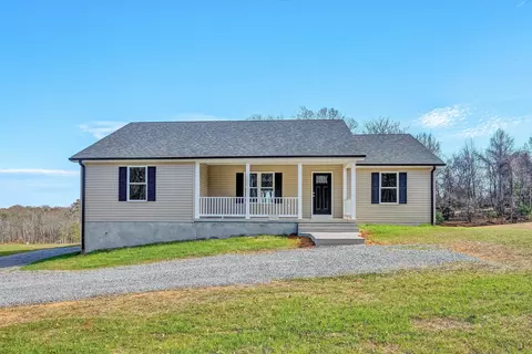 1900 Skinnell Mill Rd, Bedford, VA 24523