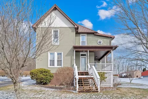 218 Richmond Ave, Rural Retreat, VA 24368