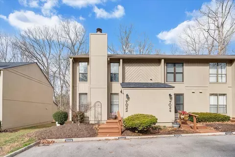 7022 Oak Ct, Roanoke, VA 24018