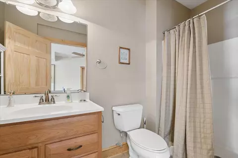 Bath - 1429 Longview Estates Dr, Goodview, VA 24095 photo 3 of 7