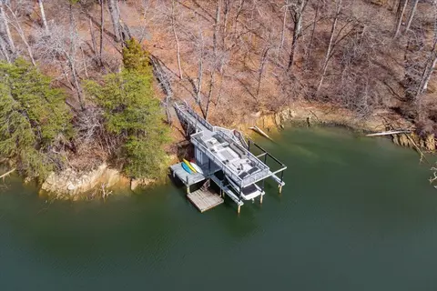 View/Area - 1429 Longview Estates Dr, Goodview, VA 24095 photo 3 of 8