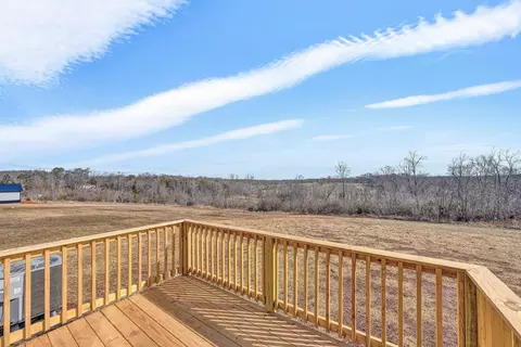 2206 Lipscomb Rd, Moneta, VA 24121 photo 3