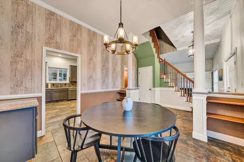 Dining - 116 Dustys Rd, Covington, VA 24426 photo 2 of 5