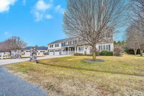 Exterior - 116 Dustys Rd, Covington, VA 24426 photo 4 of 11