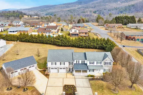 View/Area - 116 Dustys Rd, Covington, VA 24426 photo 3 of 5