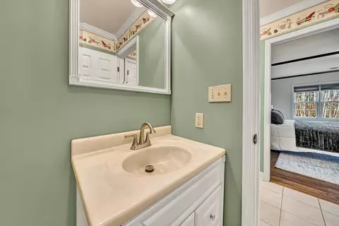 Bath - 116 Dustys Rd, Covington, VA 24426 photo 5 of 12