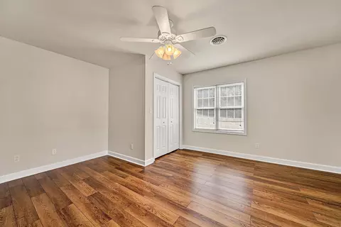 Bedroom - 116 Dustys Rd, Covington, VA 24426 photo 13 of 24
