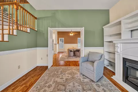 Living - 116 Dustys Rd, Covington, VA 24426 photo 3 of 6