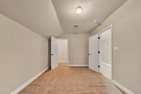 Bedroom - 116 Dustys Rd, Covington, VA 24426 photo 22 of 24