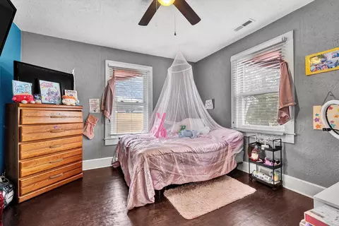 Bedroom - 1045 Emerald Dr, Goodview, VA 24095 photo 3 of 4