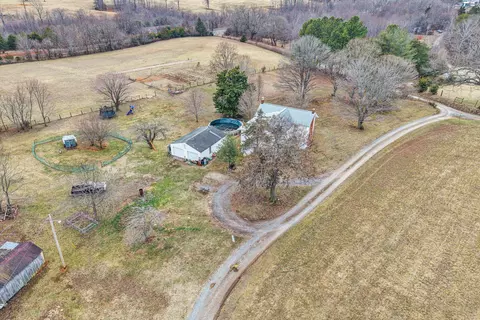 View/Area - 1045 Emerald Dr, Goodview, VA 24095 photo 3 of 10