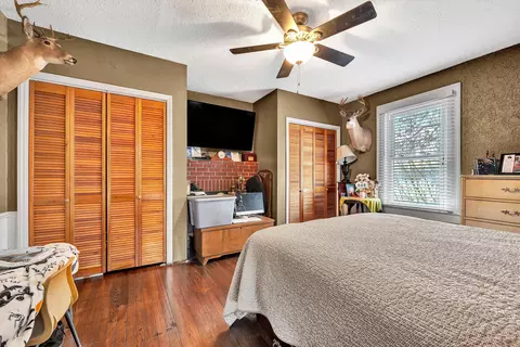 Bedroom - 1045 Emerald Dr, Goodview, VA 24095 photo 2 of 4
