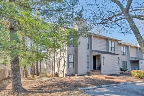 7239 Woods Xing, Roanoke, VA 24018