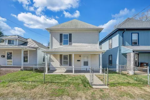 117 16th St SE, Roanoke, VA 24013