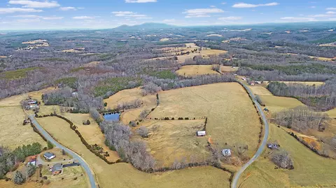 2359 Sago Rd, Penhook, VA 24137 photo 2
