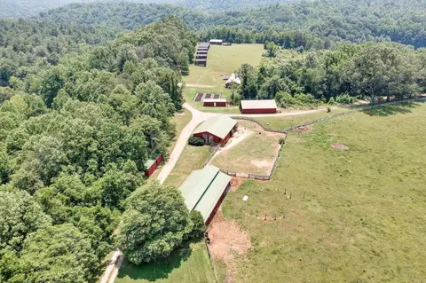 2446 Deer Run Rd, Ferrum, VA 24088 photo 2