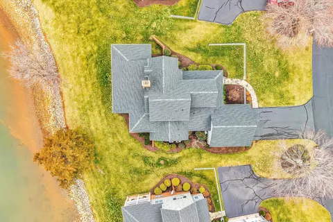 View/Area - 115 Sconset Dr, Penhook, VA 24137 photo 2 of 5