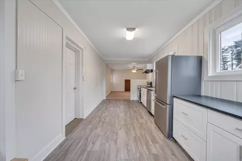 Entry Way - 204 Beech St NW, Roanoke, VA 24017 photo 2 of 6