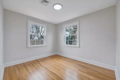 Bedroom - 204 Beech St NW, Roanoke, VA 24017 photo 3 of 4