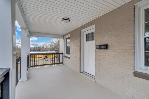 Exterior - 204 Beech St NW, Roanoke, VA 24017 photo 3 of 8