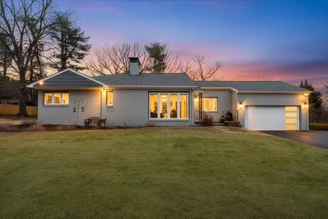 3531 Winding Way Rd SW, Roanoke, VA 24015