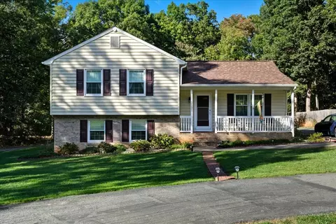 2121 Sunburst Rd, Evington, VA 24550
