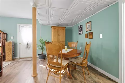 Dining - 2121 Sunburst Rd, Evington, VA 24550 photo 2 of 2