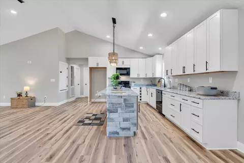 Entry Way - 107 Ridge Dr, Goodview, VA 24095 photo 1 of 2