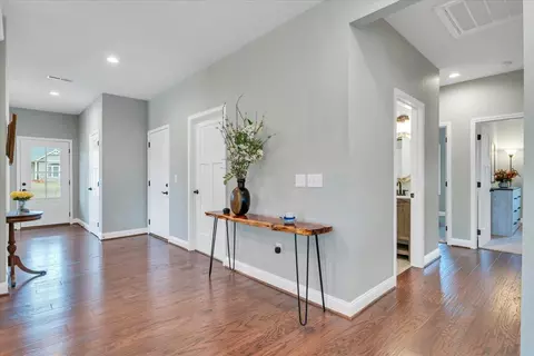 Entry Way - 341 Bermuda Dr, Hardy, VA 24101 photo 6 of 7