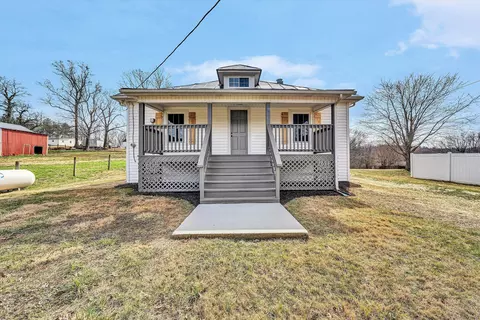 99 Kasey Farm Ln, Ferrum, VA 24088