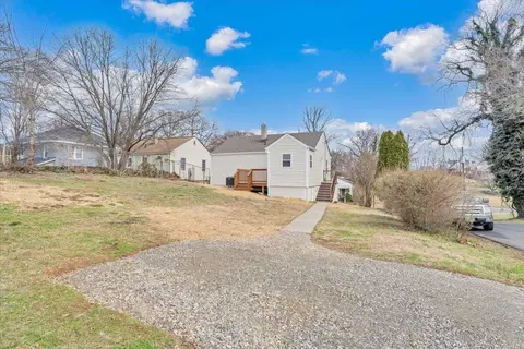 Other - 2002 Wayne St NE, Roanoke, VA 24012 photo 7 of 9