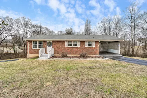 938 Hedgewood Dr NW, Roanoke, VA 24017