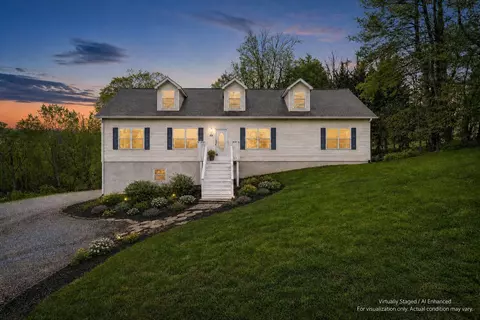 5300 Ponderosa Dr, Roanoke, VA 24019