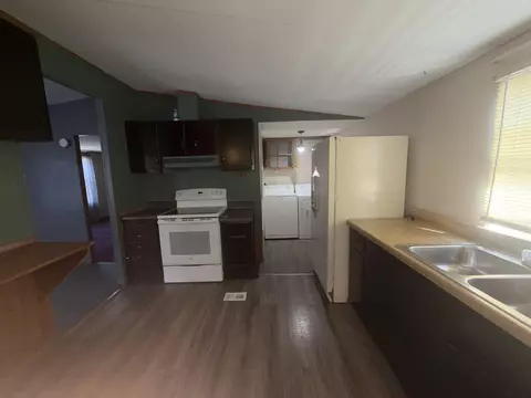 262 Lowe St, Buchanan, VA 24066 photo 25