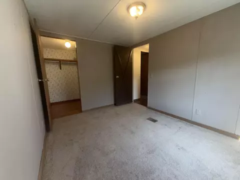 262 Lowe St, Buchanan, VA 24066 photo 28
