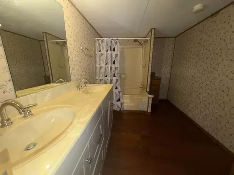 262 Lowe St, Buchanan, VA 24066 photo 33