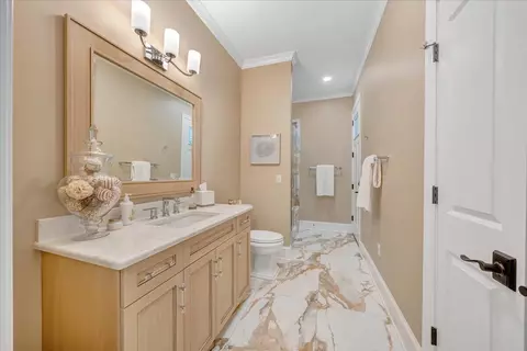 Bath - 65 Birdie Ln, Penhook, VA 24137 photo 6 of 10