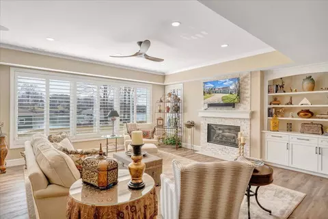 Living - 65 Birdie Ln, Penhook, VA 24137 photo 6 of 7