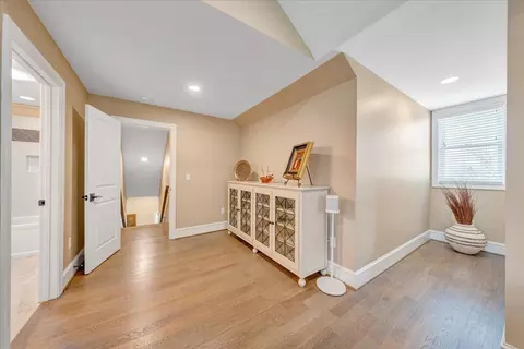 Entry Way - 65 Birdie Ln, Penhook, VA 24137 photo 6 of 7