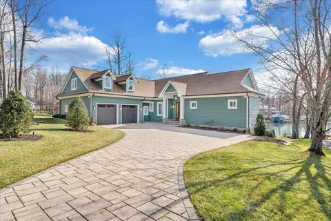 Exterior - 65 Birdie Ln, Penhook, VA 24137 photo 3 of 18