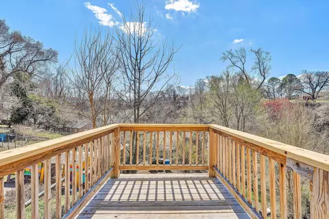 Exterior - 1210 Howbert Ave SW, Roanoke, VA 24015 photo 12 of 13