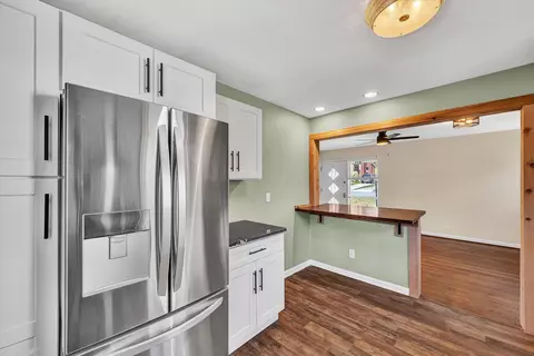 Kitchen - 1210 Howbert Ave SW, Roanoke, VA 24015 photo 4 of 4