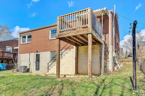 Exterior - 1210 Howbert Ave SW, Roanoke, VA 24015 photo 6 of 13