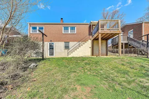 Exterior - 1210 Howbert Ave SW, Roanoke, VA 24015 photo 8 of 13