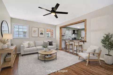 Living - 1210 Howbert Ave SW, Roanoke, VA 24015 photo 1 of 4