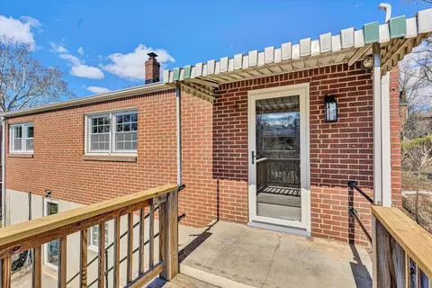 Exterior - 1210 Howbert Ave SW, Roanoke, VA 24015 photo 4 of 13