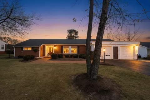 70 Vantage Rd, Rocky Mount, VA 24151