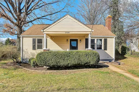 2106 Colgate St NE, Roanoke, VA 24012