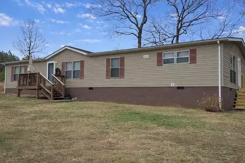 369 Smith Rd, Bassett, VA 24055